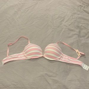 Victoria’s Secret Bra